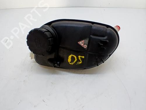 Used Expansion tank MERCEDES-BENZ CLA Shooting Brake (X117) CLA 180 (117.942) (122 hp) 30846398