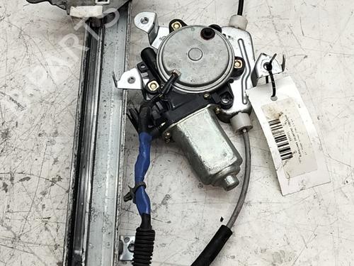 Rudehejsemekanisme ventre foran Rudehejsemekanisme ventre foran NISSAN X-TRAIL I (T30) 2.5 4x4 (165 hp) 39741364 39741364