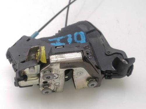 Used Front left lock TOYOTA RAV 4 III (_A3_) 2.2 D (ALA35_) (150 hp) 23939825