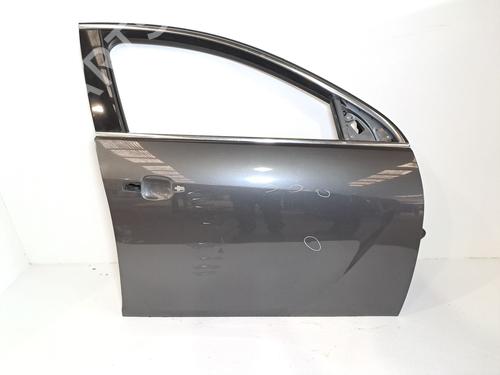Used Right front door OPEL INSIGNIA A (G09) 2.0 CDTI (68) (131 hp) 23370759