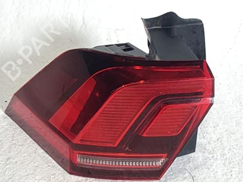 Used Left taillight VW TIGUAN (5N_) 2.0 TDI 4motion (150 hp) 31210736