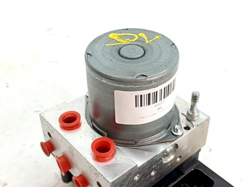Used ABS pump ABS pump CITROËN C4 Grand Picasso I (UA_) 2.0 HDi 138 (136 hp) 33761972 33761972