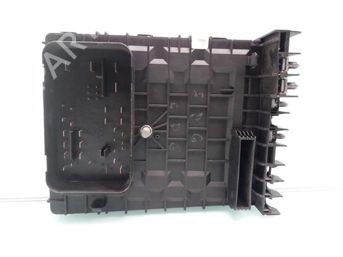 Fuse box VW GOLF V (1K1) 1.4 16V | BP23382034E1 