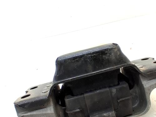 Gearbox mount VW CADDY III MPV (2KB, 2KJ, 2CB, 2CJ) 1.9 TDI | BP32228714M88