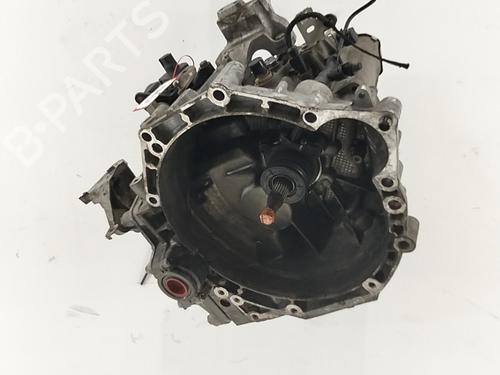Used Gearbox Gearbox TOYOTA PROACE Van (MDZ_) 2.0 D4d (MDZ3) (122 hp) 39740349 39740349