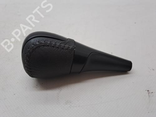 Shift knob TOYOTA YARIS (_P13_) 1.5 Hybrid (NHP130_, NHP130) | BP23358408I34 