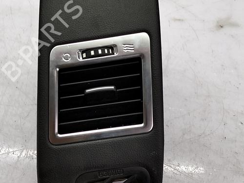 Used Air vent Air vent LAND ROVER RANGE ROVER SPORT I (L320) 3.0 D 4x4 (245 hp) 33769180 33769180