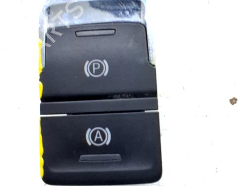 Used Electric handbrake SEAT LEON ST (5F8) 1.0 TSI (115 hp) 31700856