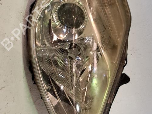 Used Right headlight Right headlight CITROËN C8 (EA_, EB_) 2.0 HDi (120 hp) 33765962 33765962
