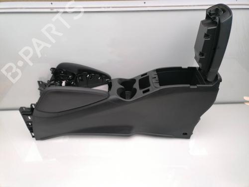 Armrest / Center console NISSAN QASHQAI II (J11, J11_) 1.6 dCi ALL MODE 4x4-i | BP23384938I20 