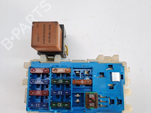 Used Fuse box LAND ROVER RANGE ROVER EVOQUE (L538) 2.2 D 4x4 (150 hp) 23944273