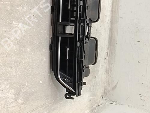 Used Air vent Air vent 37591477 37591477