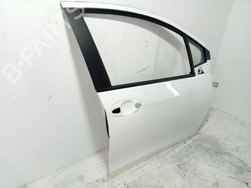 Right front door TOYOTA YARIS (_P13_) 1.5 Hybrid (NHP130_, NHP130) | BP29627046C3 