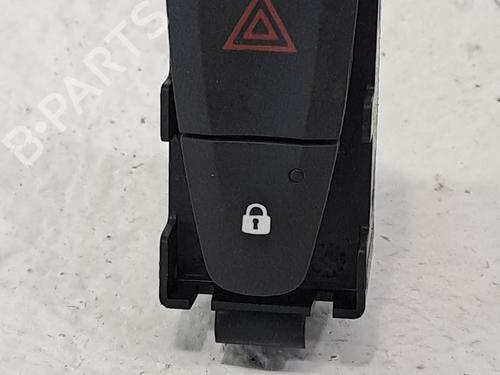 Used Warning switch DACIA DOKKER Express Box Body/MPV 1.5 dCi (FEAJ) (90 hp) 28037553