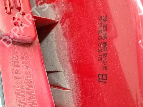 Right taillight VW PASSAT B6 (3C2) 2.0 TDI 16V | BP34119505C35 - Image 2