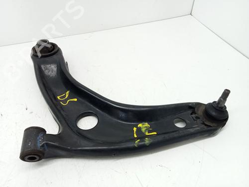 Used Left front suspension arm TOYOTA YARIS (_P13_) 1.5 Hybrid (NHP130_, NHP130) (101 hp) 28956814