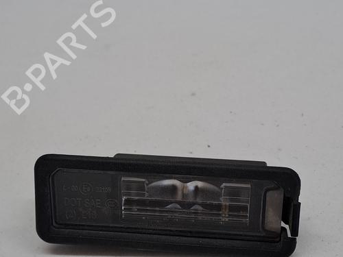 Used Licence plate light VW GOLF VII (5G1, BQ1, BE1, BE2) 2.0 R 4motion (300 hp) 24188802