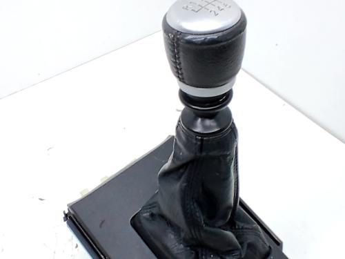 Used Gear lever Gear lever TOYOTA RAV 4 III (_A3_) 2.2 D 4WD (ALA30_, ALA30R) (150 hp) 33762262 33762262
