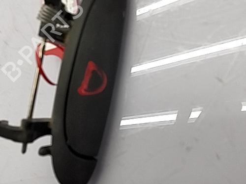 Høyre foran utvendig håndtak RENAULT CLIO II (BB_, CB_) 1.2 (BB0A, BB0F, BB10, BB1K, BB28, BB2D, BB2H, CB0A,... (58 hp) 30623303