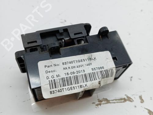 Used Right rear window switch HONDA CR-V IV (RM_) 1.6 i-DTEC (RE6) (120 hp) 23350291