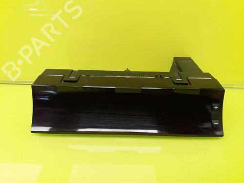 Used Display monitor SUBARU IMPREZA Hatchback (GR, GH, G3) 2.0 R AWD (GH7) (150 hp) 25809297