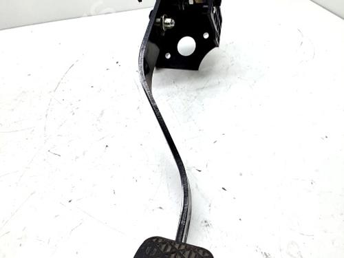 Used Clutch pedal SSANGYONG XLV SUV e-XDi 160 (116 hp) 31144210