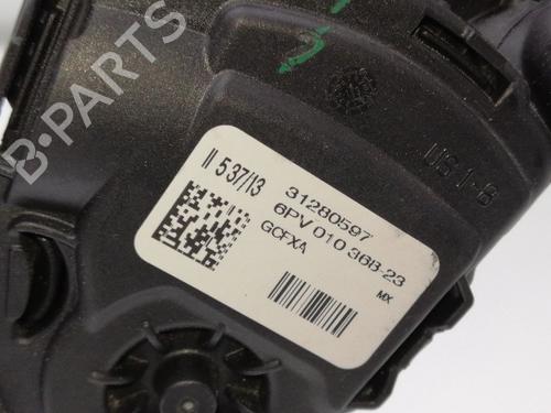 Used Pedal VOLVO V40 Hatchback (525) D3 (150 hp) 23651587