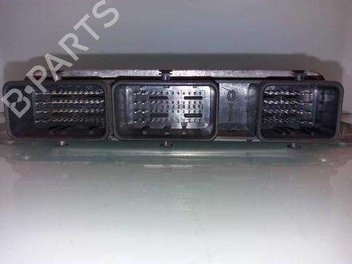 Computer motormanagement RENAULT MEGANE II Saloon (LM0/1_) 1.6 16V (LM1R, LM0C) (112 hp) 23443186