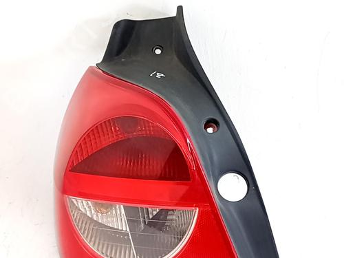 left-taillight-renault-clio-iii-br01-cr01-2005-2006-2007-2008-2009-2010-2011-2012-2013-2014-34268046 main image