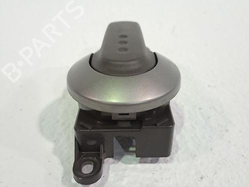 Rear right interior door handle NISSAN MICRA III (K12) 1.4 16V | BP23944196I16