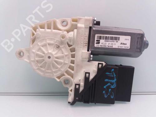 Right rear window motor SEAT ALTEA (5P1) 2.0 TDI 16V | BP23458126E22 