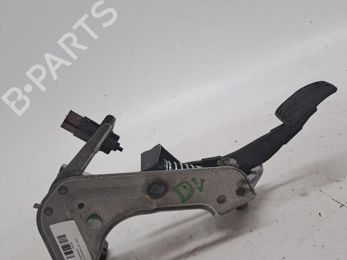 Used Clutch pedal NISSAN QASHQAI I (J10, NJ10) 2.0 dCi All-wheel Drive (150 hp) 23365449