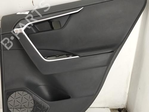 Bageste højre beklædning Bageste højre beklædning TOYOTA RAV 4 V (_A5_, _H5_) 2.5 Hybrid AWD (AXAP54, AXAP54L) (306 hp) 36407703 36407703