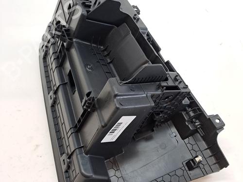 Used Glove box MERCEDES-BENZ VITO Tourer (W447) eVITO (447.703, 447.705) (204 hp) 23360218