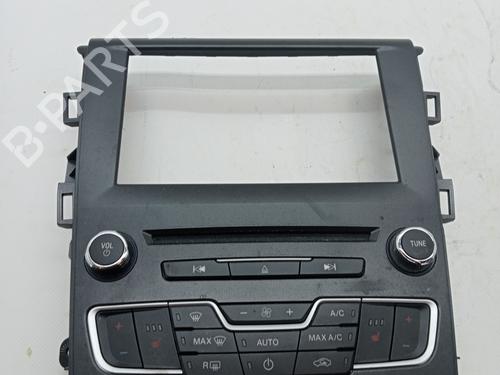 Used Climate control FORD MONDEO V Saloon (CD) 2.0 Hybrid (188 hp) 23346473
