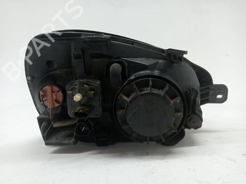 Left headlight HYUNDAI SANTA FÉ I (SM) 2.0 CRDi 4x4 | BP24188978C28 