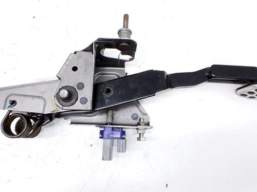 Clutch pedal MAZDA 6 Hatchback (GH) 2.0 MZR-CD (GH14) | BP33765225I13 - Image 3