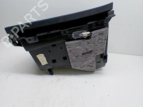 Porta-luvas MERCEDES-BENZ CLA Shooting Brake (X117) CLA 180 (117.942) | BP30846468C95