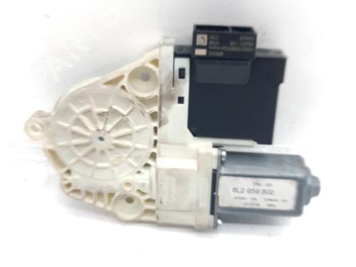 Used Left front window motor Left front window motor SEAT IBIZA III (6L1) 1.4 16V (100 hp) 33760922 33760922