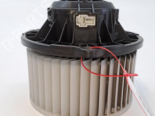 Used Heater blower motor HYUNDAI ELANTRA V Saloon (MD, UD) 1.6 (132 hp) 27252805