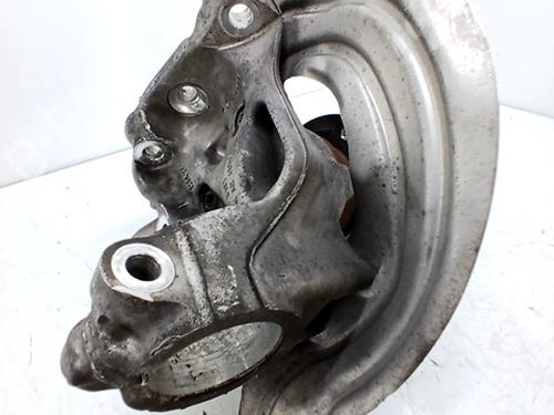 Used Right front steering knuckle BMW 3 (F30, F80) 318 d (150 hp) 30771987