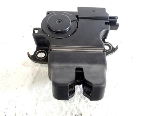 Bagklap lås TOYOTA COROLLA Estate (_E12_) 1.4 VVT-i (ZZE120_, ZZE120R) (97 hp) 32159719