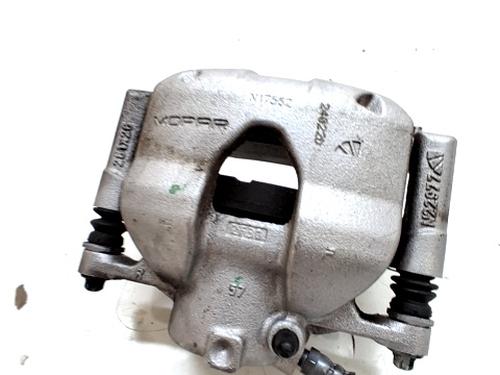 Used Right front brake caliper FIAT 500e (332_) Elektro 3+1 (FA1) (118 hp) 30337480