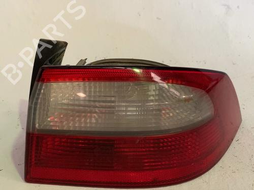 Used Rear center light Rear center light RENAULT LAGUNA II (BG0/1_) 1.9 dCi (BG08, BG0G) (120 hp) 36523829 36523829