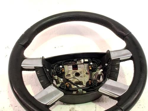 Used Steering wheel Steering wheel FORD FOCUS II (DA_, HCP, DP) 1.6 (100 hp) 33768234 33768234