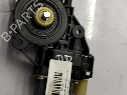 Używane Silniczek podnośnika szyby przedniej prawej MINI MINI (R56) Cooper D (109 hp) 31262825