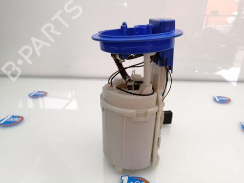 Used Fuel pump VW GOLF V (1K1) 1.4 16V (75 hp) 23453935