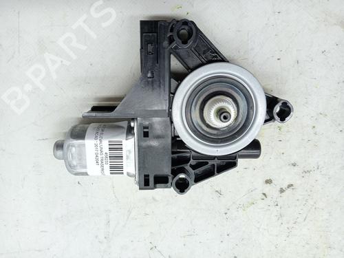 Used Right rear window motor VOLVO XC60 II (246) D3 (150 hp) 23356595