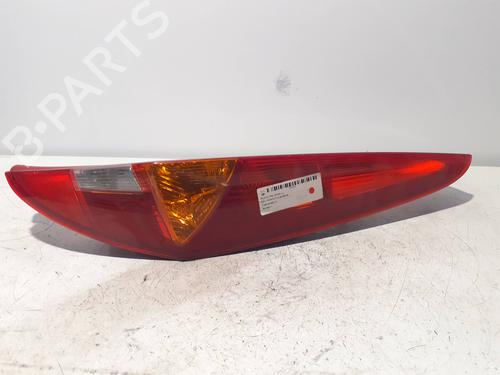 Used Right taillight FIAT PUNTO (188_) 1.2 60 (188.030, .050, .130, .150, .230, .250) (60 hp) 25454953