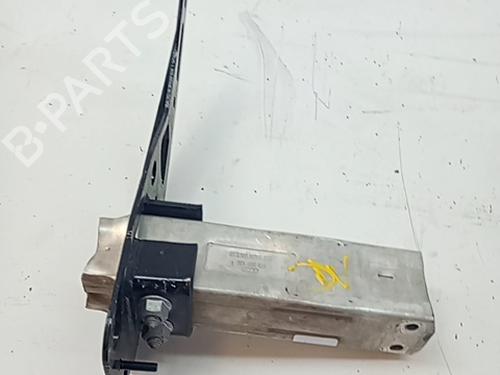 Used Front bumper reinforcement AUDI A6 C6 (4F2) 2.0 TDI (140 hp) 30477910